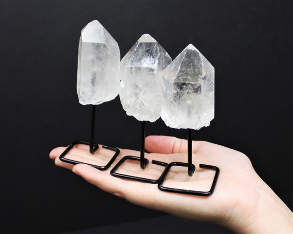 Clear Quartz Point On Metal Stand, Natural Quartz Point Mini Pin (Clear Quartz Crystal Point, Healing Crystals, Display Crystals on Stand)