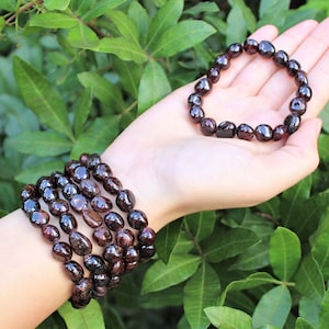 Garnet Tumbled Stone Crystal Bracelet 6-8mm | Genuine Garnet Gemstone Jewelry Gift for Her