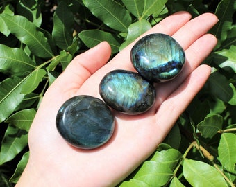 Labradorite Hand Polished Stones: Choose How Many ('A' Grade Labradorite Pebble, High Flash Labradorite Palm Stones)