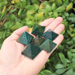 Bloodstone Crystal Pyramid, Medium 1" - 1.25" (Crystal Pyramid, Gemstone Pyramid, Stone Pyramid, Carved Pyramid)