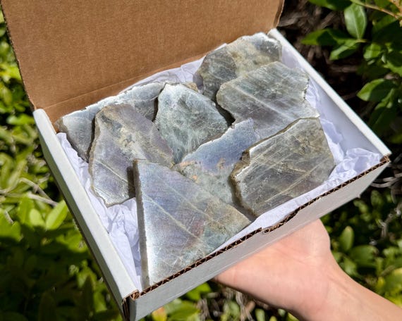 Labradorite Slabs Gift Box: 1 lb, 7 - 10 Labradorite Specimens ('A' Grade Polished Labradorite Crystals)