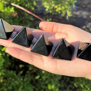 Black Obsidian Crystal Pyramid, 1&quot; - 1.25&quot; (Gemstone Pyramid, Black Obsidian Pyramid, Protection Pyramid)