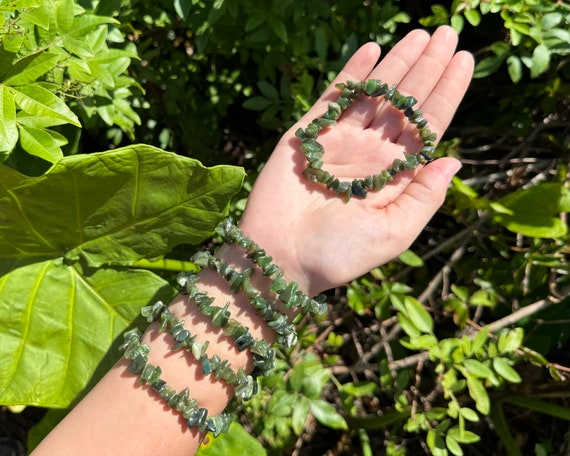 Jade Nephrite Chip Gemstone Bracelet - Choose How Many (Jade Nephrite Crystal Stretch Bracelet, Crystal Healing Bracelet)