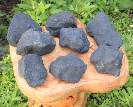 Lot of 10 Pieces Natural Rough Shungite Raw Healing Stone Russia