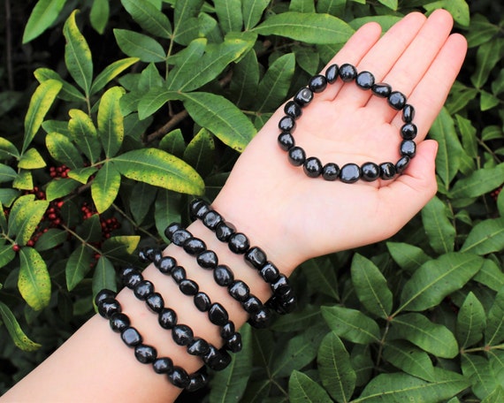 Shungite Tumbled Gemstone Bracelet: 6-8 mm Stones (Stretch Gemstone Nugget Bracelet)