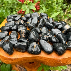 LARGE Black Onyx Tumbled Stones, 1.5 - 2.5&quot;: Choose Ounces or lb Bulk Wholesale Lots (Premium Quality &#39;A&#39; Grade)
