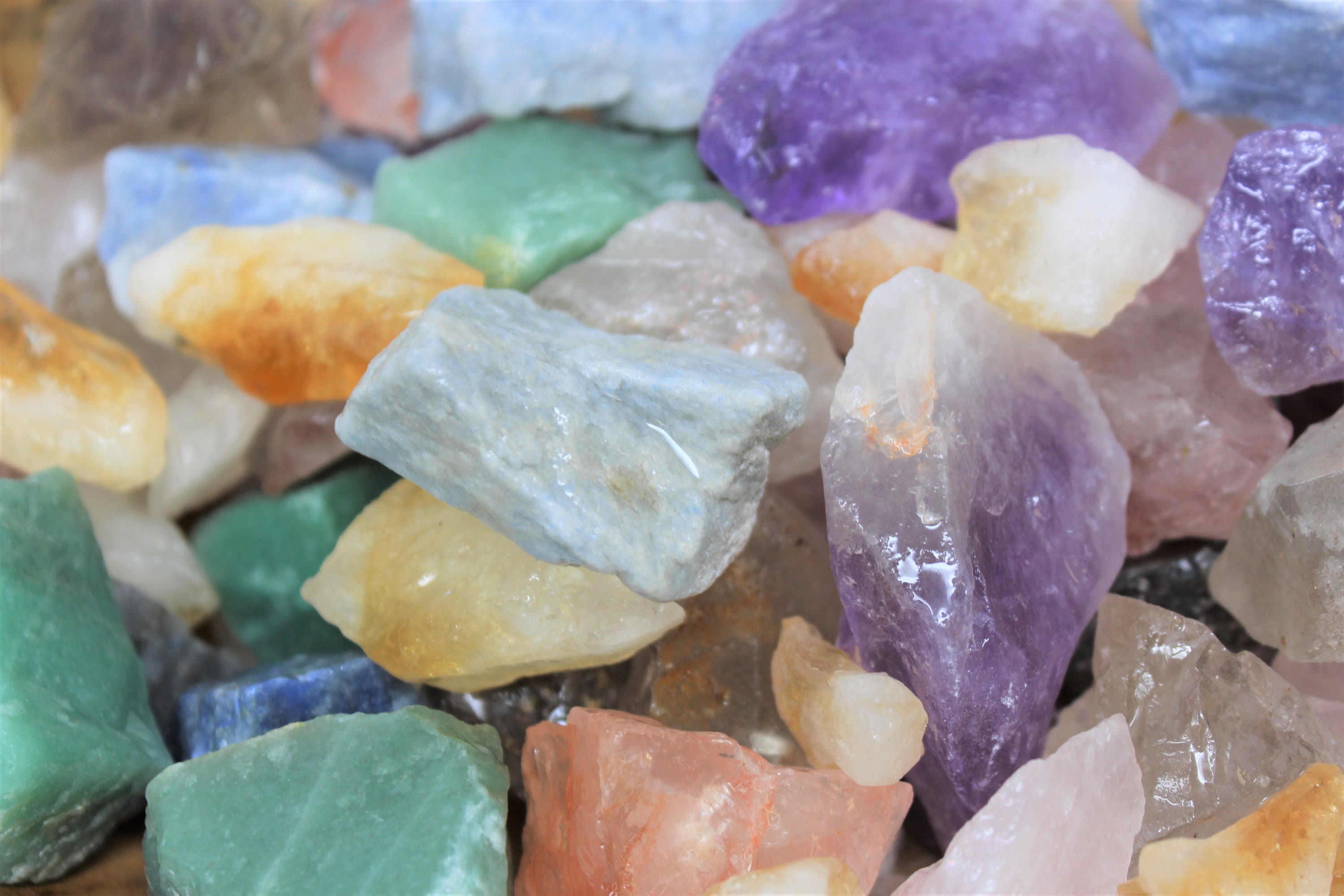 Rough Natural Mixed Quartz Premium Grade Stones, Beautiful Assortment