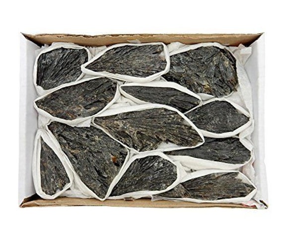 Natural Black Kyanite Blades, Premium Quality: 10-15 Piece Box Lot (Premium Grade)