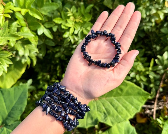 Blue Goldstone Chip Bracelet (Blue Goldstone Stretch Bracelet, Blue Goldstone Crystal Gemstone Bracelet, Crystal Healing, Gift)