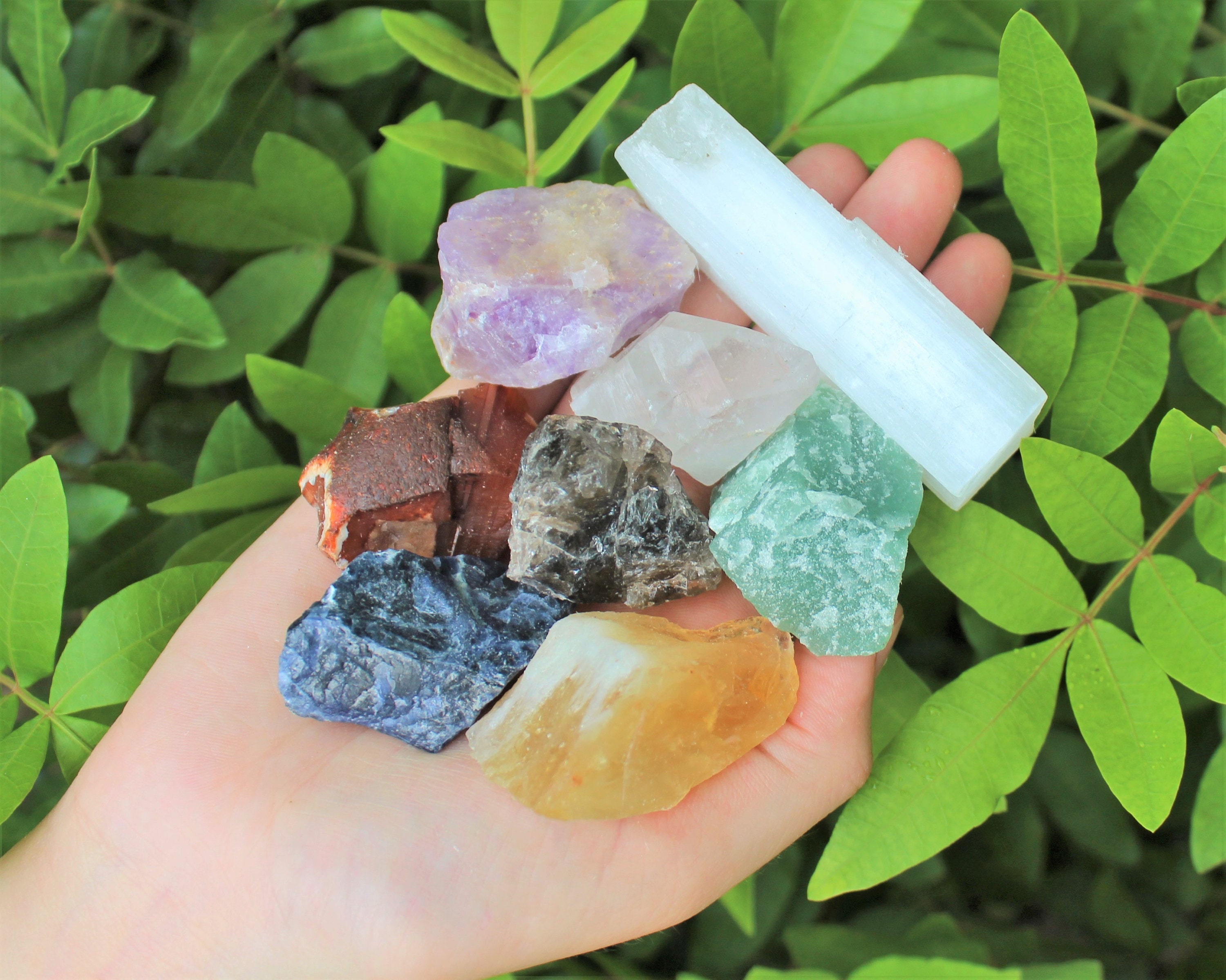 Seven Chakra Stones Set Stone Guide and Bag Hand Carved 