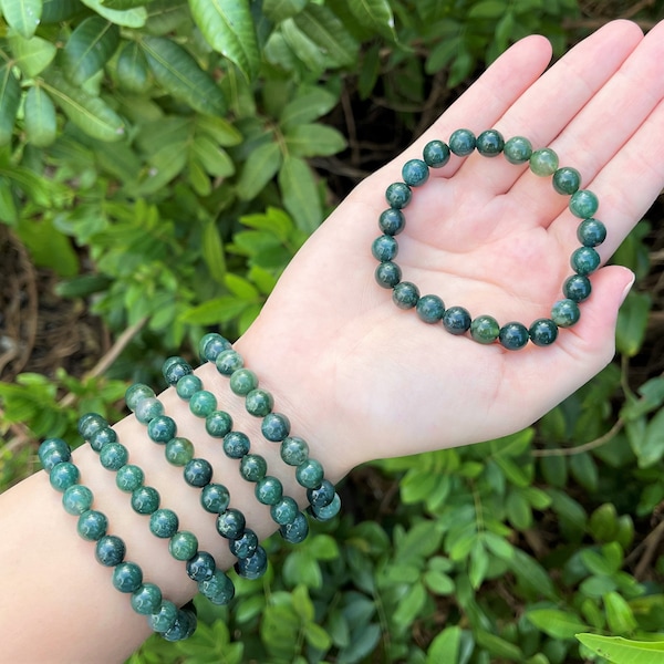 Moss Agate Bead Bracelet: 8 mm Round Crystals (Premium Grade Stretch Gemstone Bracelet, Moss Agate Bracelet)