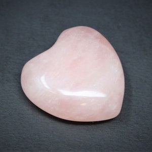 LARGE Rose Quartz Heart Crystal, 1.5 1.75 Crystal Heart, Gemstone Heart, Palm Stone, Rose Quartz Crystal, Polished Rose Quartz image 9