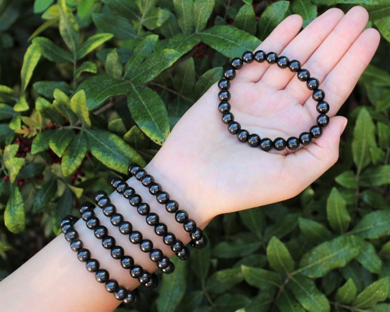 Shungite stone bracelet with 6 mm beads on elastic band for sale