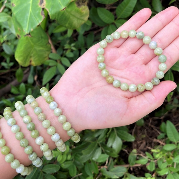 Chinese Jade Bead Bracelet: 8 mm Round Crystals (Premium Grade Stretch Gemstone Bracelet)