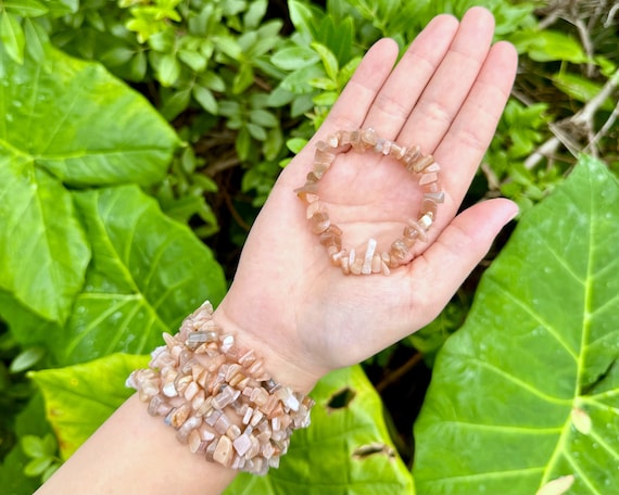 Moonstone Chip Bracelet (Moonstone Crystal Bracelet, Premium Grade Stretch Chip Bracelet, Moonstone Gemstones)