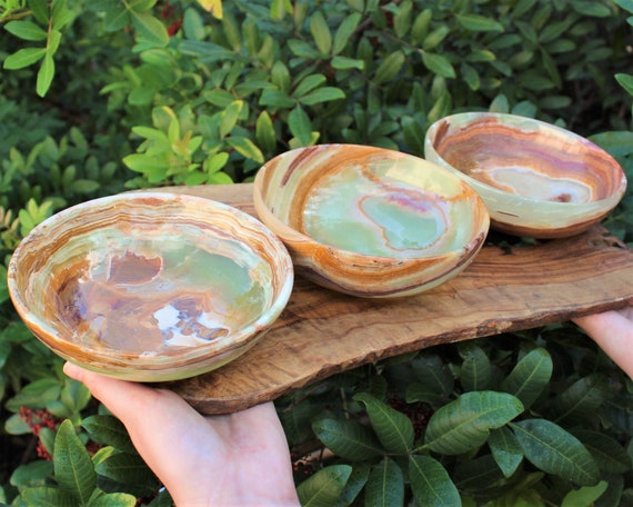 Green Onyx Crystal Bowl, Extra Large 6" Diameter Onyx Stone Bowl (Beautiful Decorative Crystal Bowl)