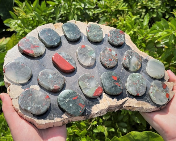 Bloodstone Palm Stone: Medium, Stone Shape Oval (Smooth Polished Bloodstone Worry Stone, Bloodstone Gemstone)