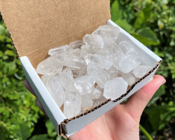 Clear Quartz Points Crystal Collection 1/2 Lb Box (8 oz, 'A' Grade, Natural Quartz Point)