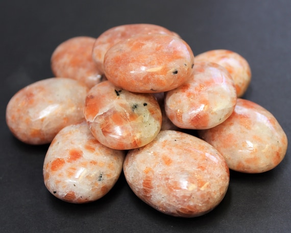 Wholesale Bulk Lot Sunstone Palm Stones: Hand Polished Stones Suntone Crystals ('A' Grade Large Sunstone Pebbles - GREAT VALUE)