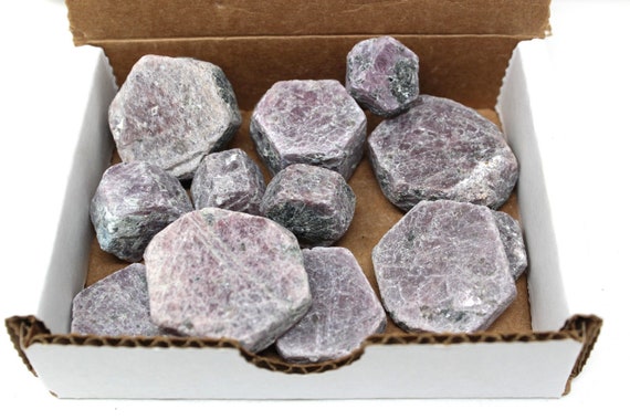 Ruby Corundum / Natural Ruby / Ruby Hexagon Crystals: 10 oz Gift Box Lot (Ruby Sapphire Hexagonal Corundum)