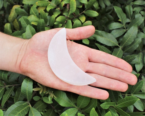 Selenite Moon Charging Plate, 4" - Carved Selenite Crescent Moon (Crystal Cleaning, Charging & Purification)