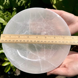 JUMBO Selenite Charging Bowl, 8&quot; Offering Bowl (Premium Quality Selenite Crystal Cleansing Bowl, Charging & Purification, 20 cm)