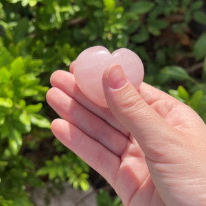 LARGE Rose Quartz Heart Crystal, 1.5 1.75 Crystal Heart, Gemstone Heart, Palm Stone, Rose Quartz Crystal, Polished Rose Quartz 1 Heart