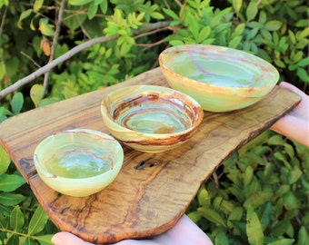 Green Onyx Crystal Bowl, 3" 4" or 6": Medium, Large or Extra Large Onyx Stone Bowl (Decorative Crystal Bowl, Stone Bowl, Natural Onyx Bowl)