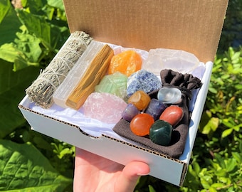 Crystal Healing and Cleansing Kit, 15 pcs Box Set: 7 Chakra Tumbled Crystals, Smudge & Palo Santo, Natural Rough Stones and Directions!