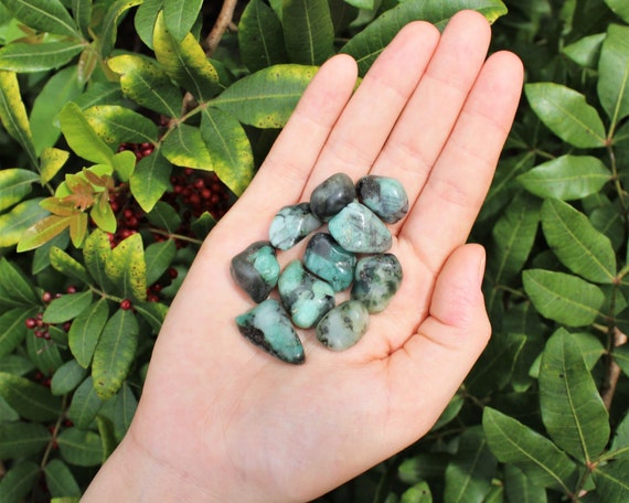 Emerald Tumbled Stones: Choose How Many Pieces (Premium Quality 'A' Grade)