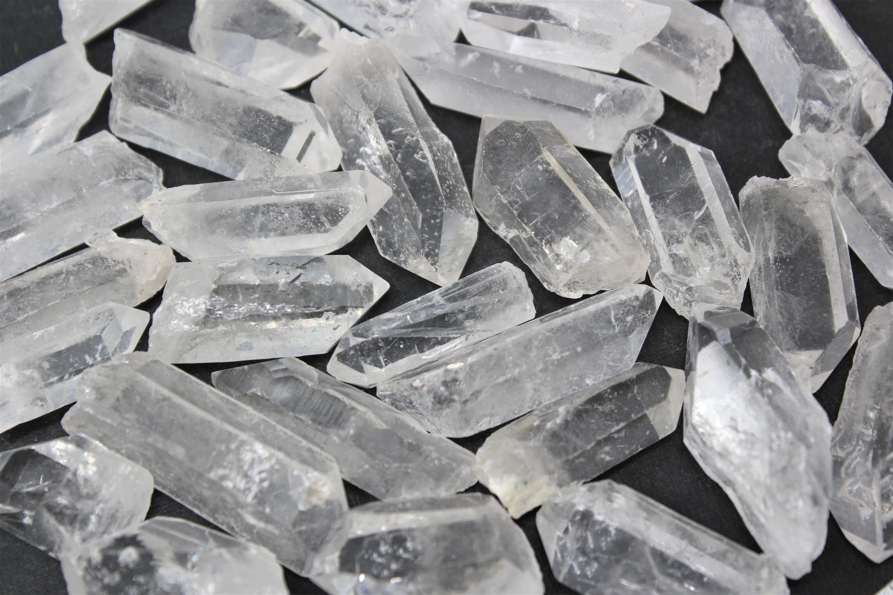 clear quartz crystal properties