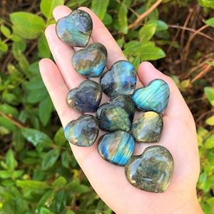 Labradorite Heart 1&quot;: Choose How Many (&#39;A&#39; Grade Premium Quality Labradorite Crystal Hearts)