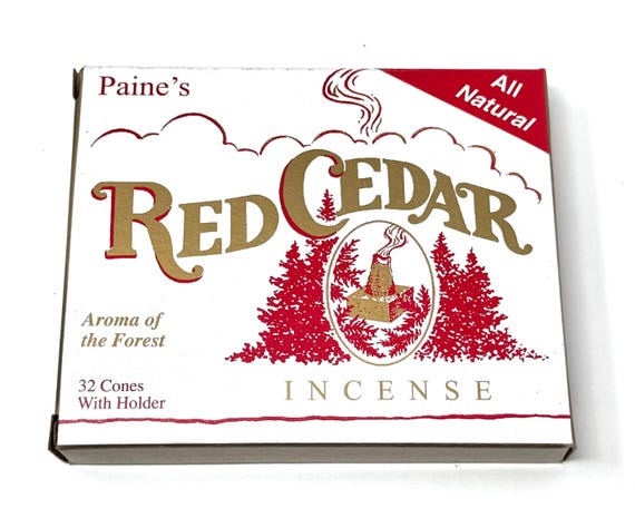Paine's Red Cedar Cones plus Holder: Pack of 32 Cones