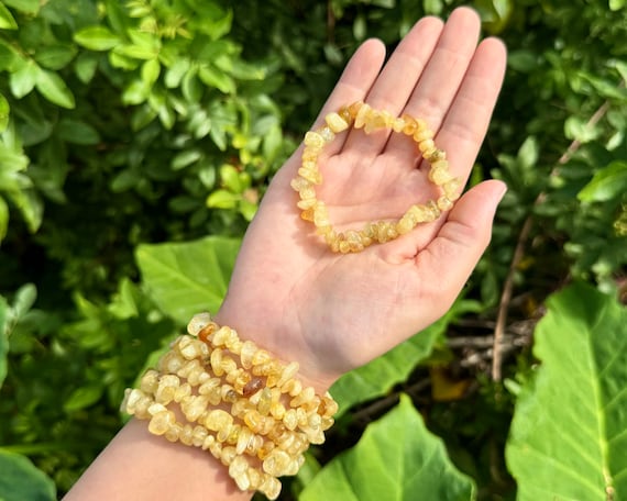 Citrine Chip Bracelet (Citrine Stretch Bracelet, Citrine Crystal Gemstone Bracelet, Crystal Healing, Gift)