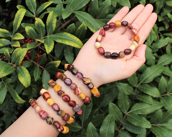 Mookaite Tumbled Gemstone Bracelet: 6-8 mm Stones (Premium Grade Stretch Nugget Bracelet)