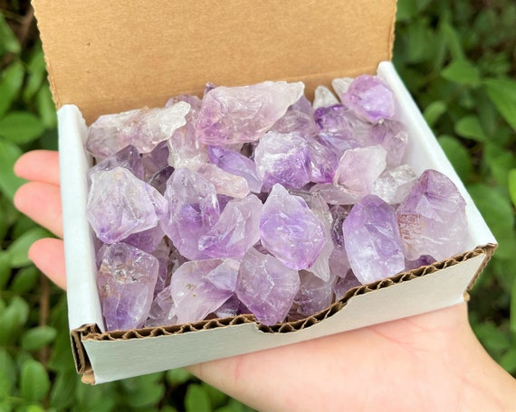 Amethyst Points Crystal Collection 1/2 Lb Box (8 oz, Natural Amethyst Point, Crystal Point, Quartz Crystal, 'A' Grade)