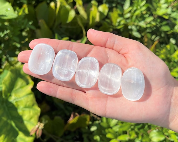 Selenite Worry Stone, Small Selenite Soothing Stone (Smooth Polished Selenite Stone, Palm Stone, Pocket Stone, Selenite Crystal)