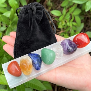 7 Chakra Gemstone Balancing Kit + 6" Polished Selenite Charging Plate (Crystal Cleansing, Charging & Purification)