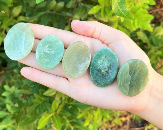 Green Aventurine Worry Stone - Choose How Many (Smooth Polished Pocket Stone, Green Aventurine Palm Stone, Green Aventurine Crystal)