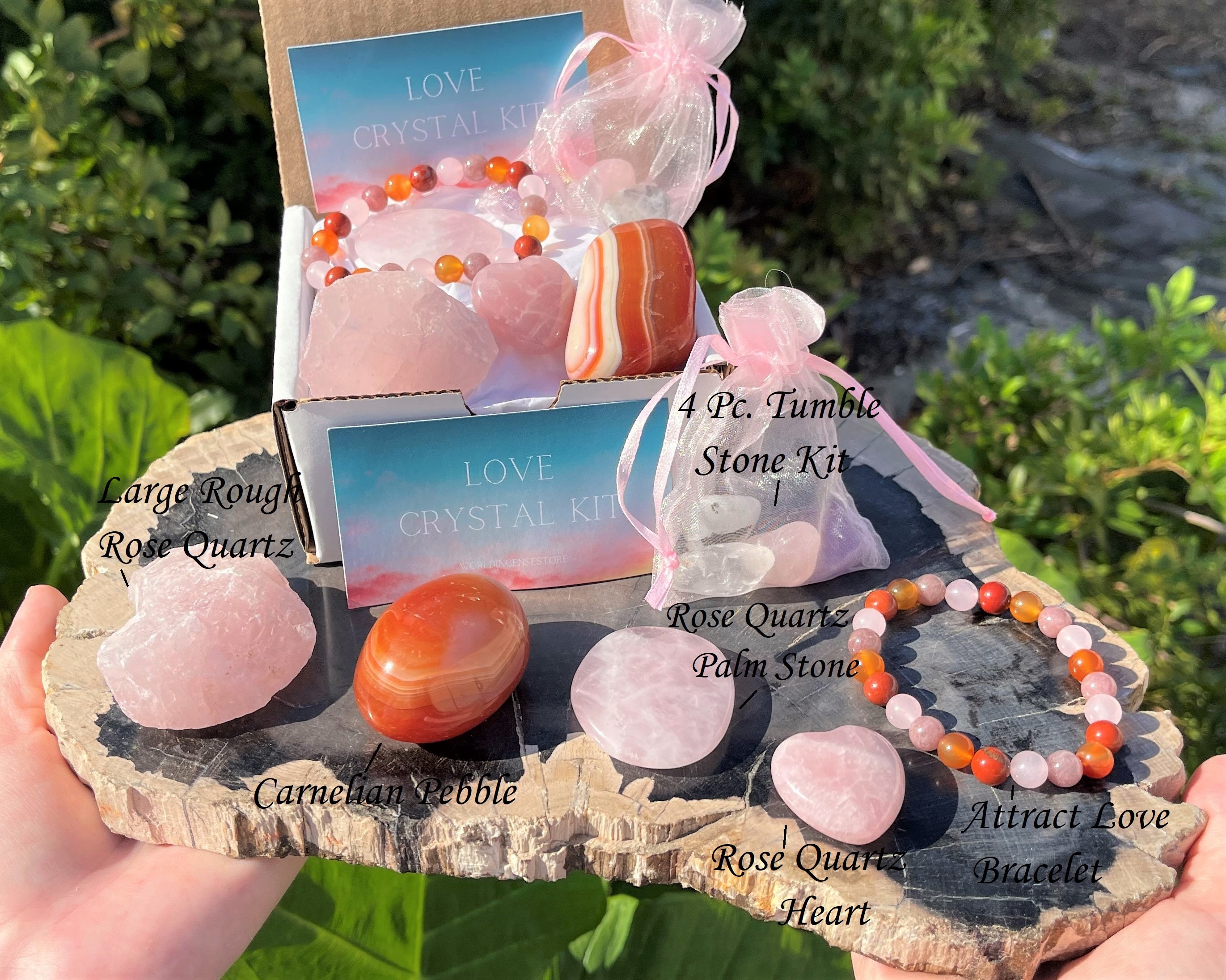 Love Crystal Box: Valentines Day Gift Box (Bracelet, Palm Stone, Crystal  Heart, Tumble and Rough Stones Combo Box)