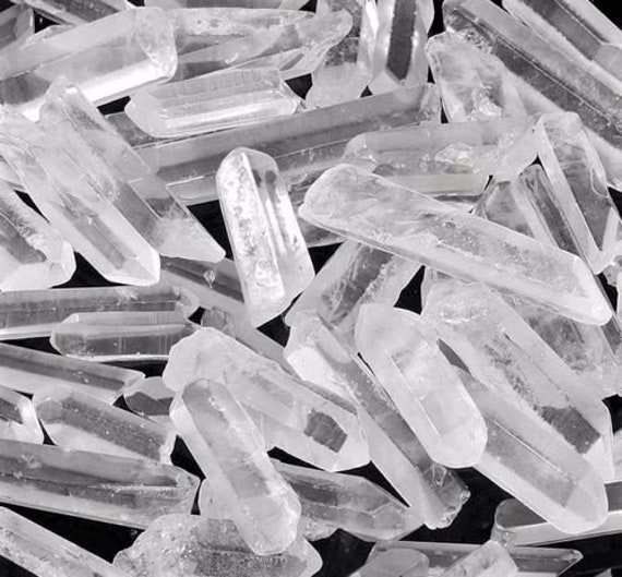 Natural Clear Quartz Crystal Points 50g Lot (250 Carat, 1.7 oz, 'A' Grade Premium Quality, Quartz Point, Quartz Crystal)