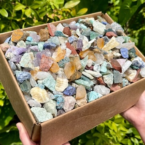 Wholesale Assorted Rough Gemstone Chips Box - 20 lbs of CRAZY CHEAP Raw Crystals ('A' Grade Crafters Stones)