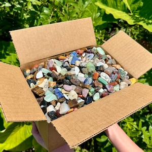 CRAZY CHEAP 20 lb Box of Small Assorted Tumbled Stones - WHOLESALE Bulk Value of Mixed Tumbled Crystals ('A' Grade Premium Quality)