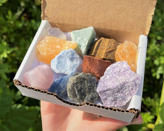 Crafters Collection Gift Box - 1/2 lb Natural Raw Crystal Mix - Quartz, Agate, Jasper & More!
