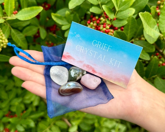 Grief Crystal Kit, 4 pcs In Organza Pouch - Most Popular Tumbled Crystal Gift Kits (Chakra Protection Healing Sets)