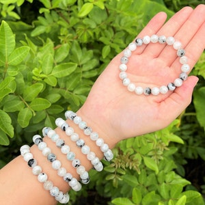 Rainbow Moonstone Bead Bracelet: 6 mm or 8 mm Round Crystals (Premium Grade Stretch Gemstone Bracelet, Rainbow Moonstone Bracelet)