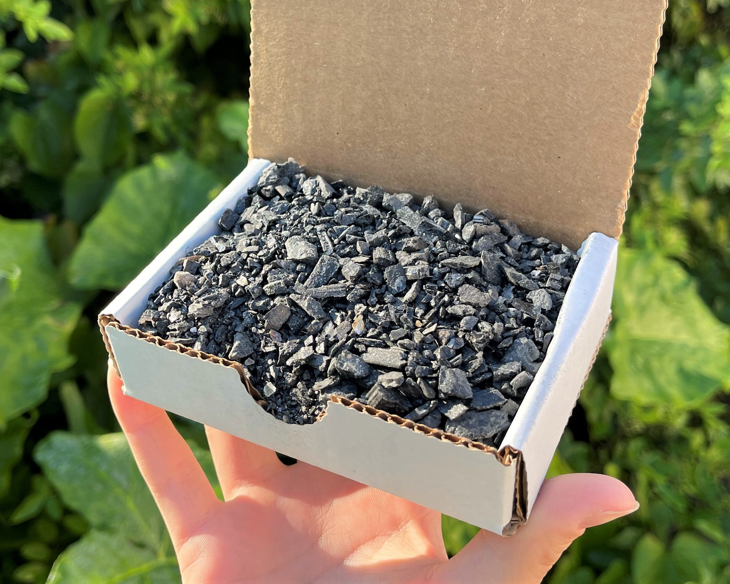 Crushed on sale black tourmaline