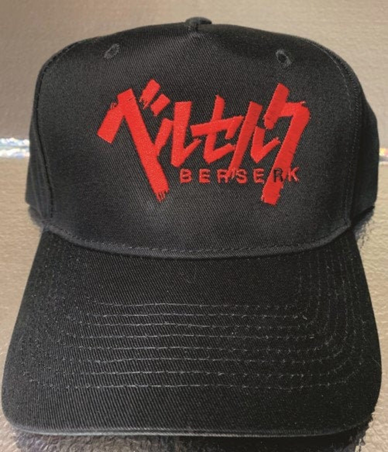 Berserk Anime Baseballcap - Guts Dark Fantasy Dad Cap - Bestickt & Verstellbar