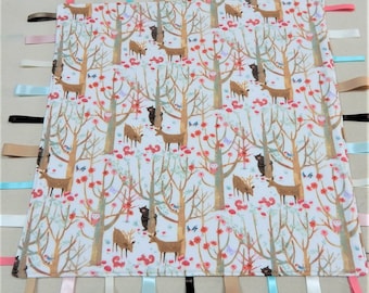 Woods Animals Ribbon Tag Blanket
