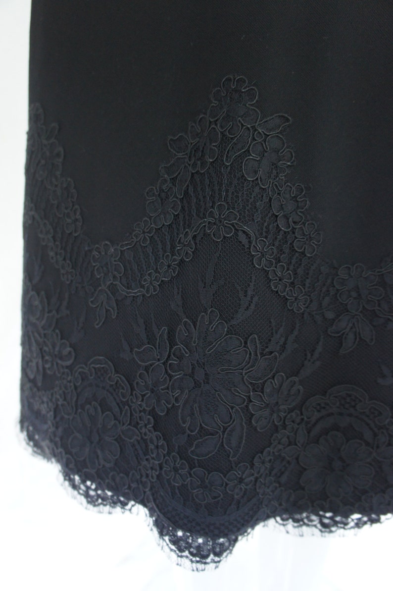 Peggy Jennings Black Lace Trim Scalloped Edge Wool Skirt image 6